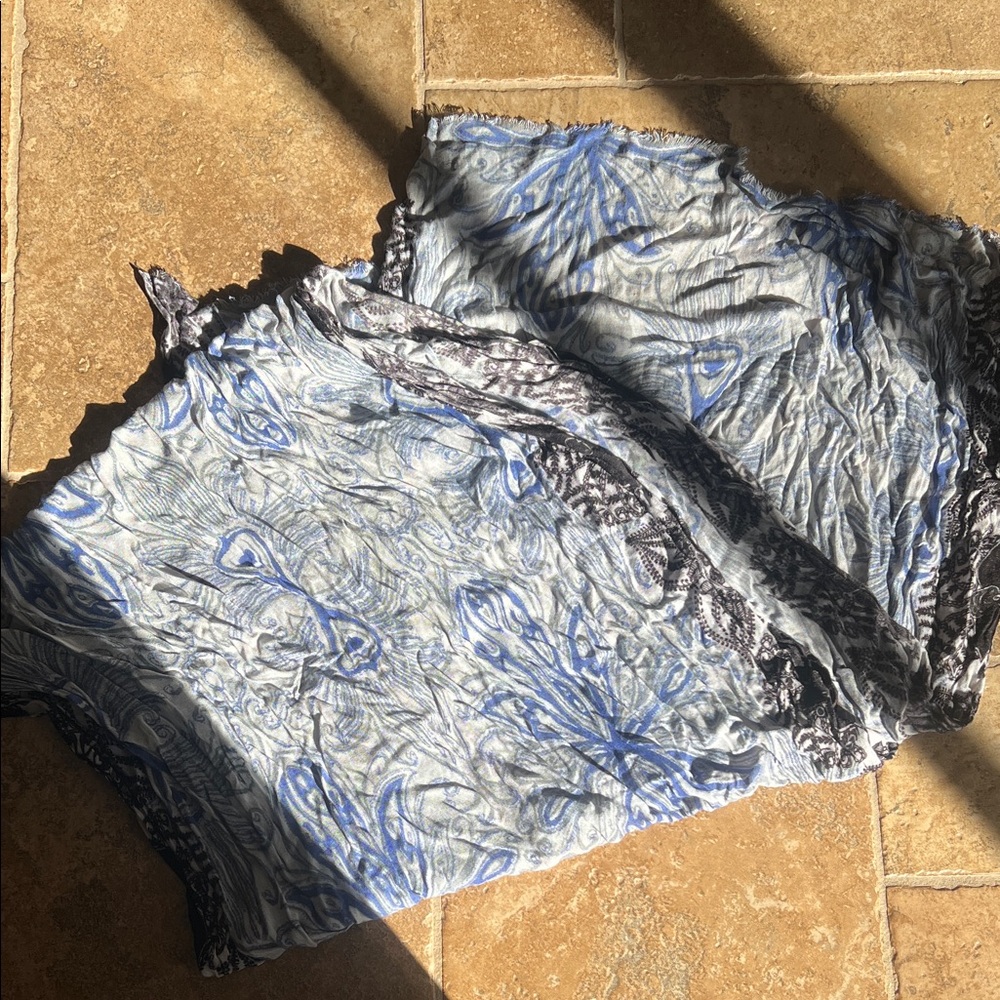 Michael Stars Blue and Gray and Black Patterned Scarf like New